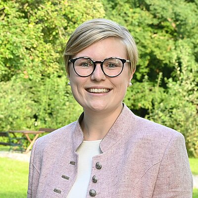 Claudia Knieger